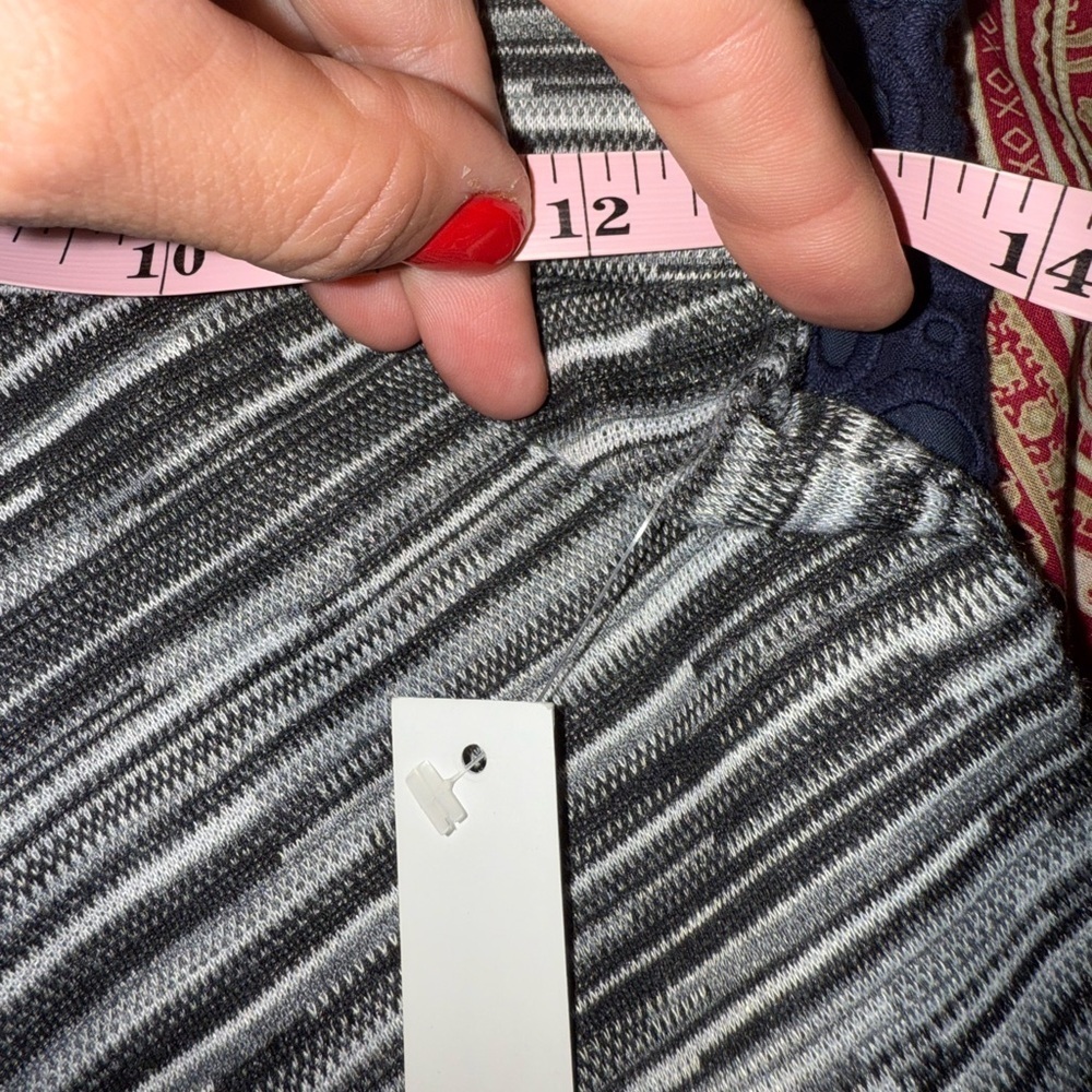 Joe B skirt • NWT • Women’s medium - Picture 5 of 7